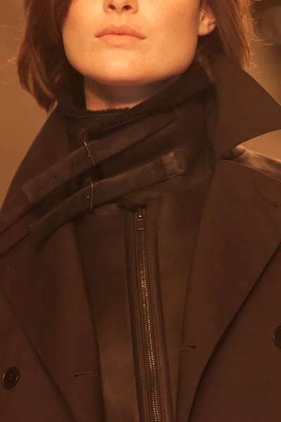 Look 17